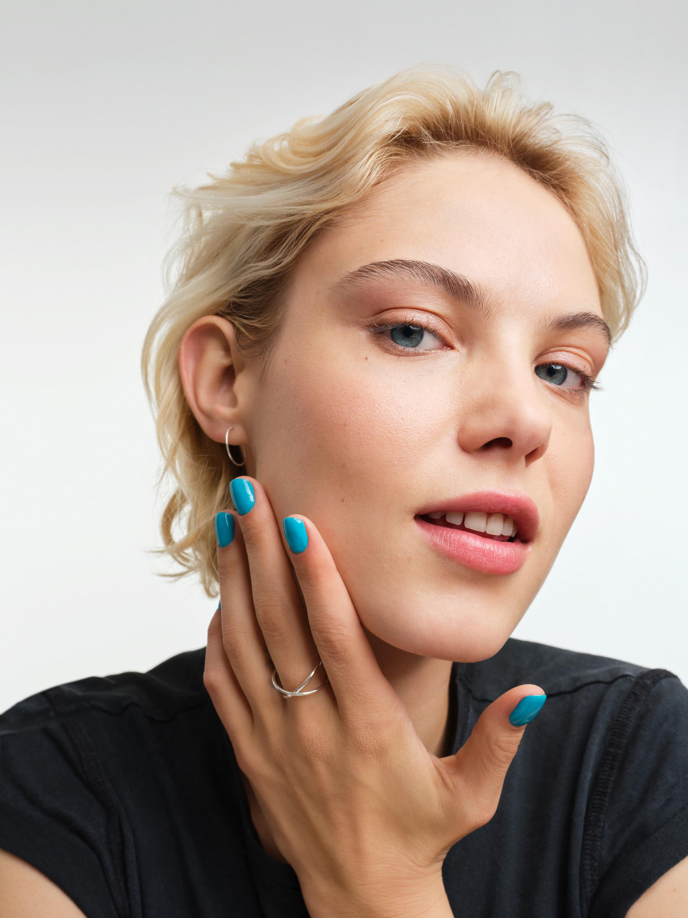 DU_KERACNYL_Serum_Beauty Result_Skin_Benefit 1_Full size